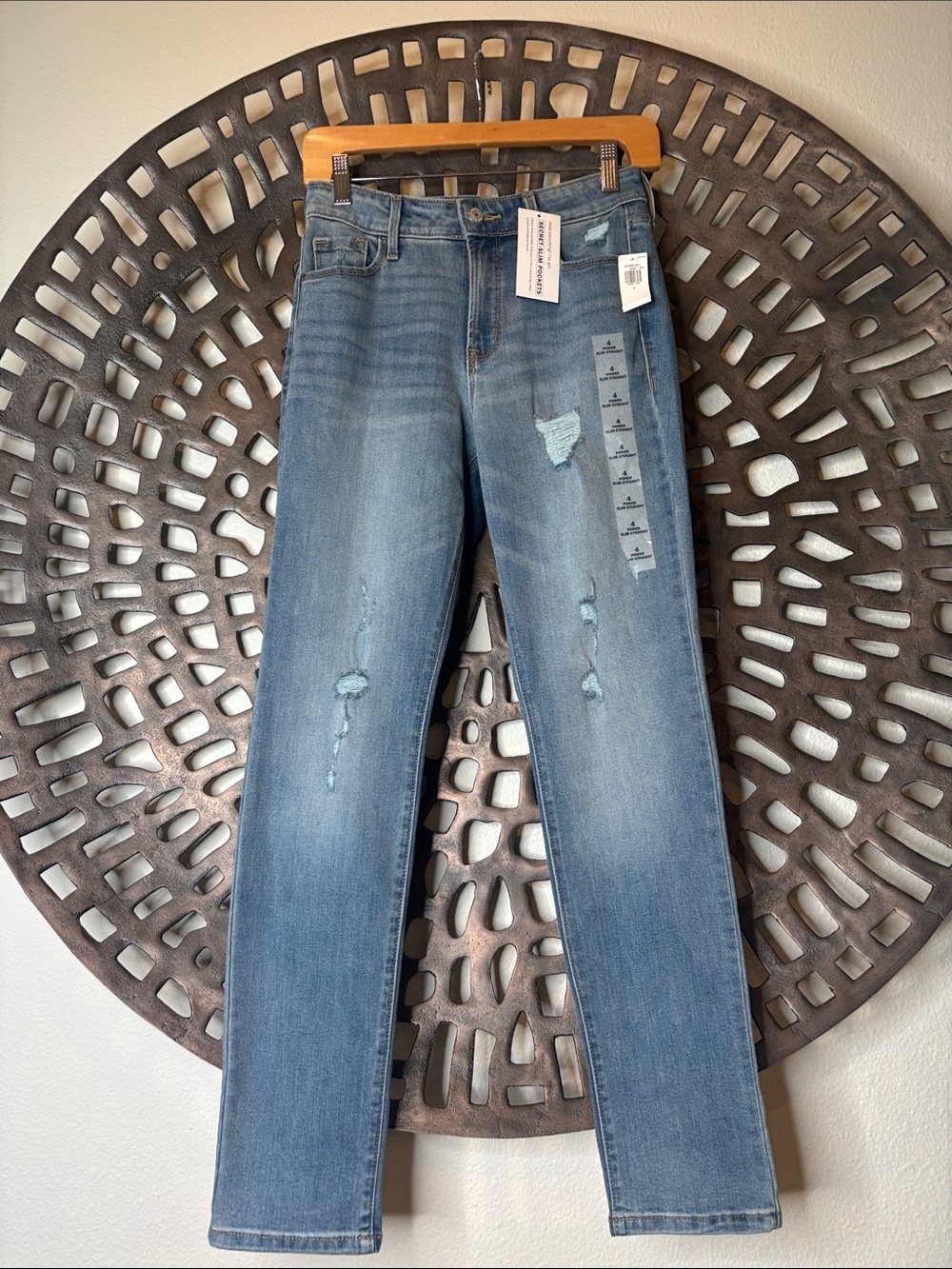 💙 Old Navy High Rise Slim Straight Jeans Women’s 4 NWT Light Wash Stretch 💙